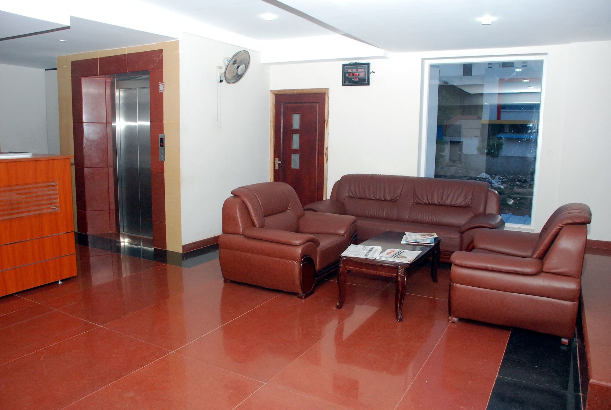 Hotel Balaji Inn ثانجافور المظهر الخارجي الصورة